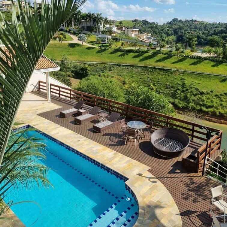 Casa de condomínio à venda em Igaratá, com 3 quartos, 1.300m² - Corretora de Imóveis - Jéssica Gomes.