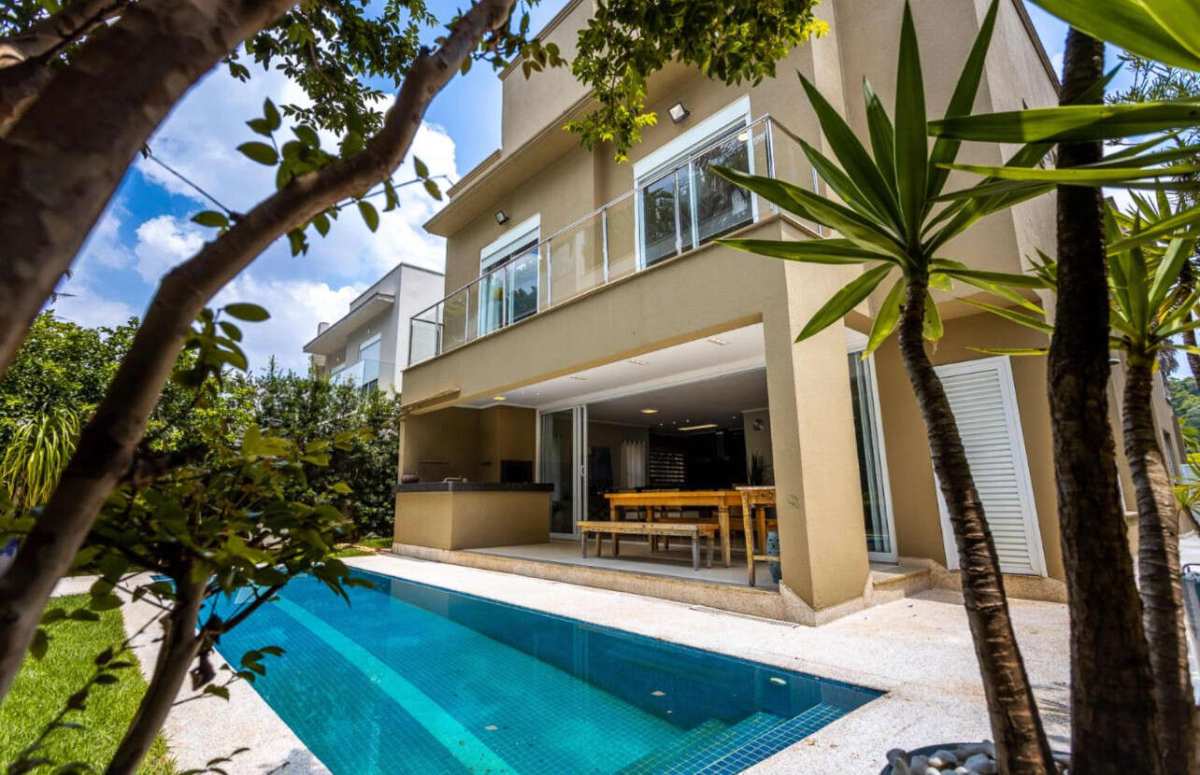 Casa de condomínio à venda em Santana de Parnaíba, com 6 quartos, 434m² - Corretora de Imóveis - Jéssica Gomes.