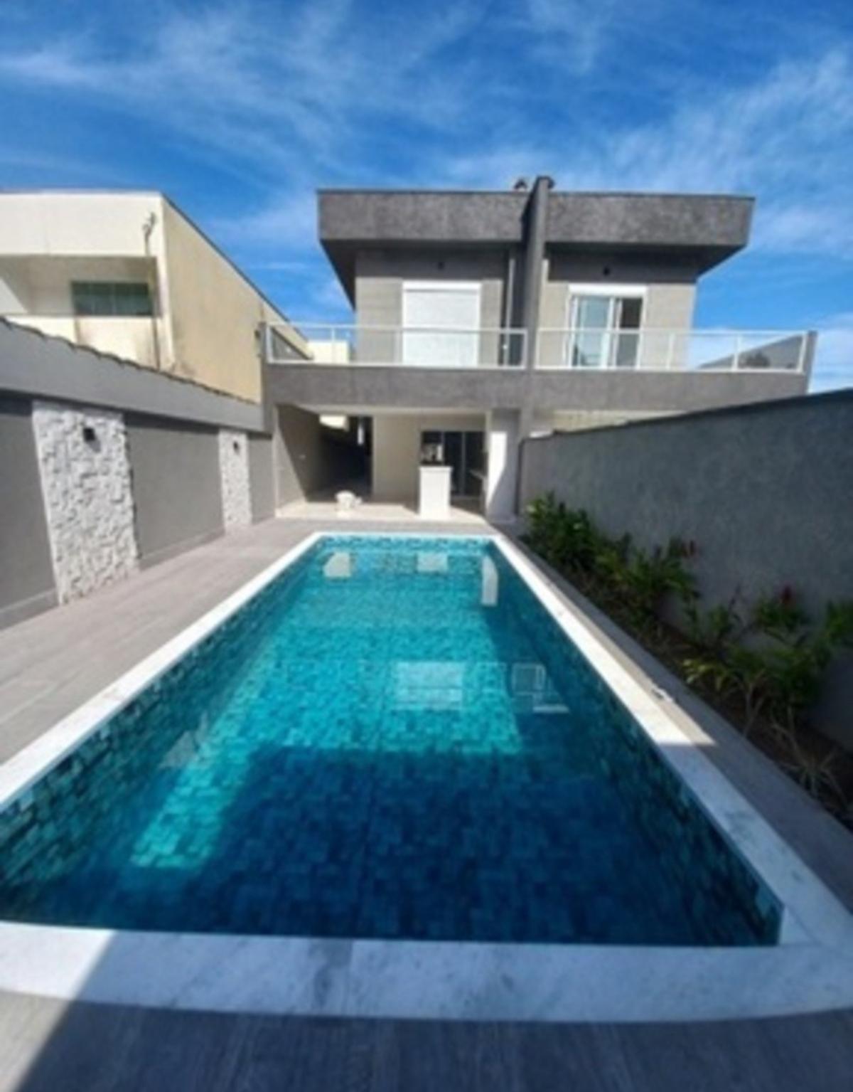 Casa de condomínio com 3 quartos, 210m², à venda em Bertioga - Corretora de Imóveis - Jéssica Gomes.