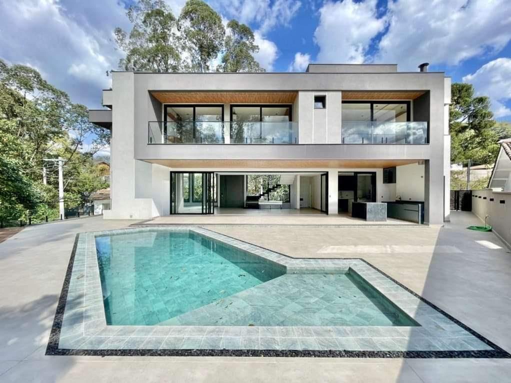 Casa de condomínio à venda em Cotia, com 4 quartos, 653,22m² - Corretora de Imóveis - Jéssica Gomes.