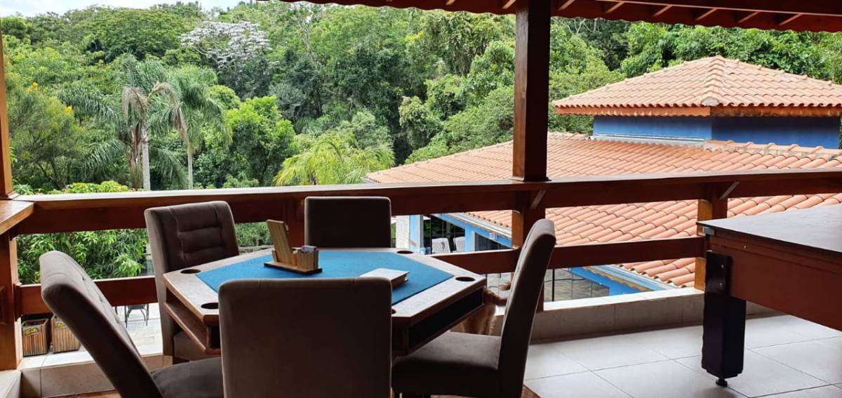 Chácara à venda em Ibiúna, com 3 quartos, 1.200m² - Corretora de Imóveis - Jéssica Gomes.