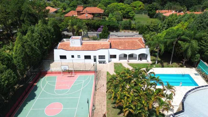 Chácara à venda em Itu, com 4 quartos, 2500m² - Corretora de Imóveis - Jéssica Gomes.