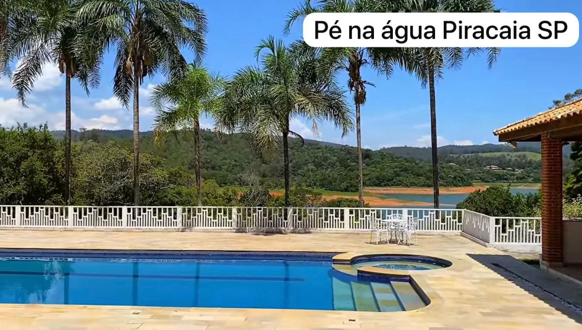 Sítio à venda em Piracaia, com 10 quartos, 8.800m² - Corretora de Imóveis - Jéssica Gomes.